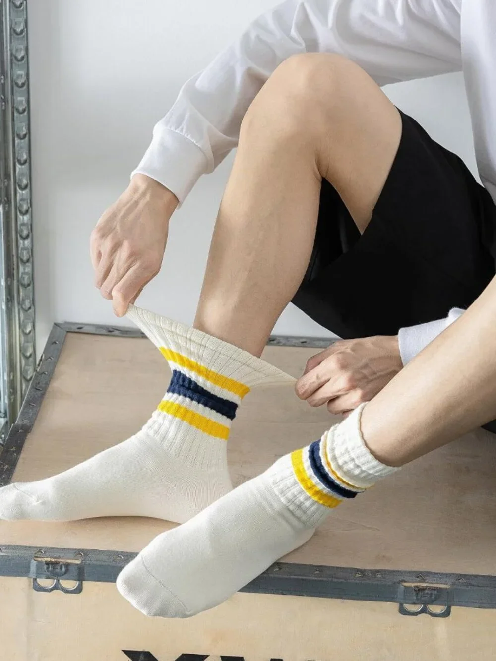 5 Pairs Striped Crew Socks for Men & Women | Casual Comfort & Style